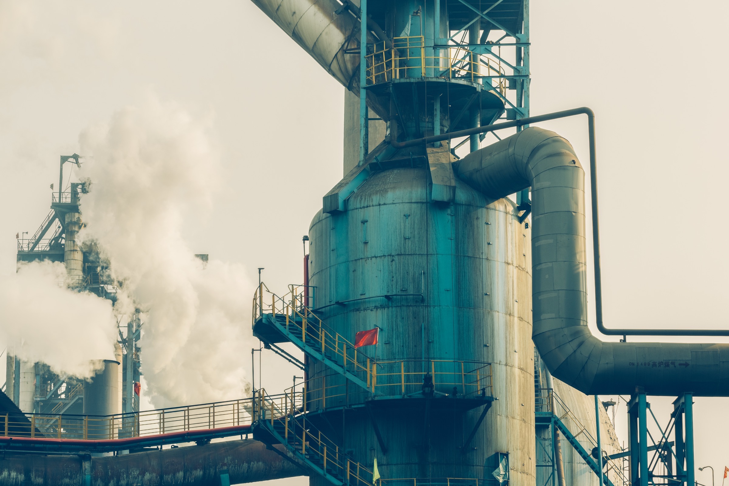 Industrial steel facility transitioning toward cleaner thermal energy