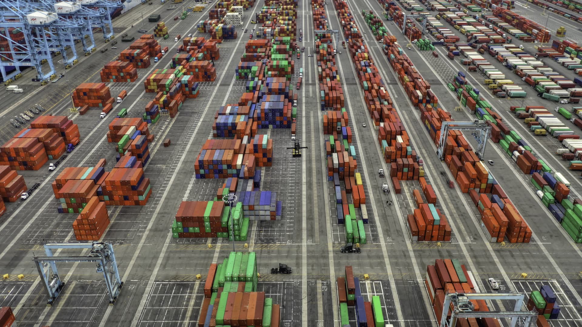 Container yard prepared for export-oriented biomass shipments